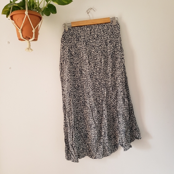 NEW AE American Eagle Leopard Animal Print Wrap Skirt Viscose Small Preppy - Picture 4 of 11